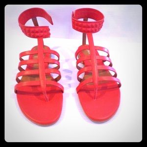 ⭐️Authentic ⭐️BNWT Fendi Diana Gladiator Studded